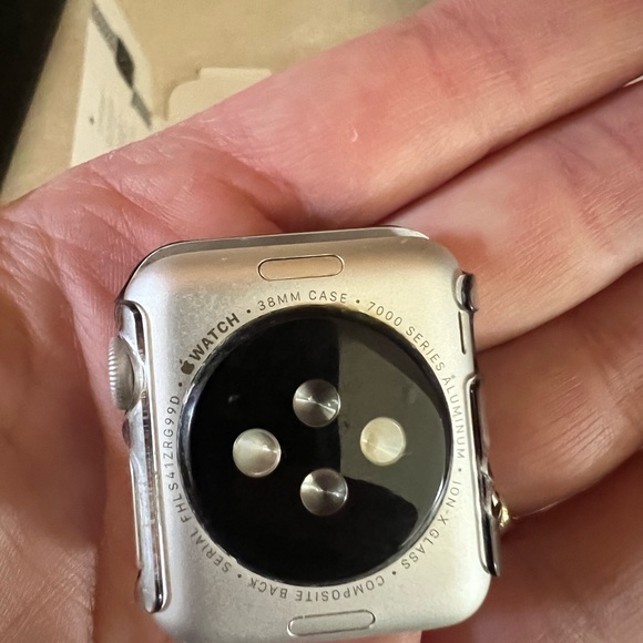 apple watch - Picture 3 of 3